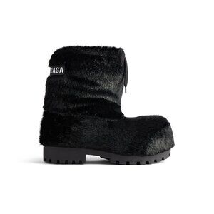 Balenciaga Alaska Fur Boot Black Size 41-42 US 11-11.5 Like New